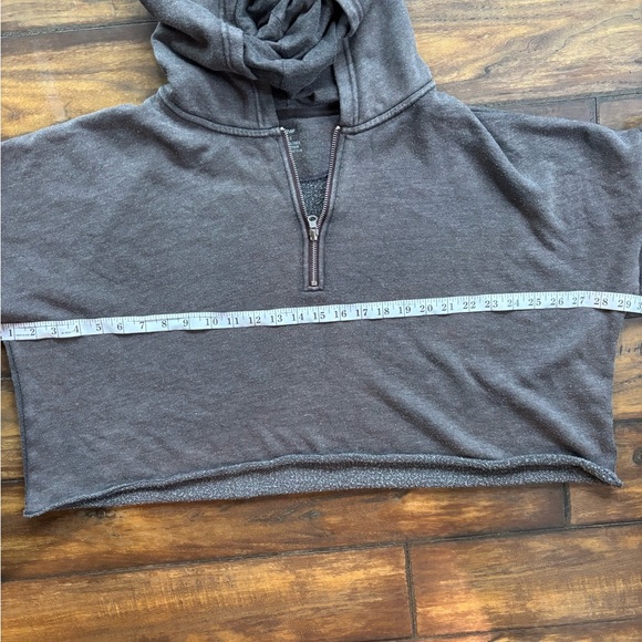 Aerie Charcoal Women's Half-Zip Cropped Hoodie - Picture 2 of 4
